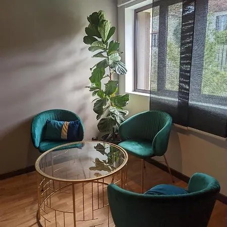 Luxury Moderne, Salon De 90m2 *