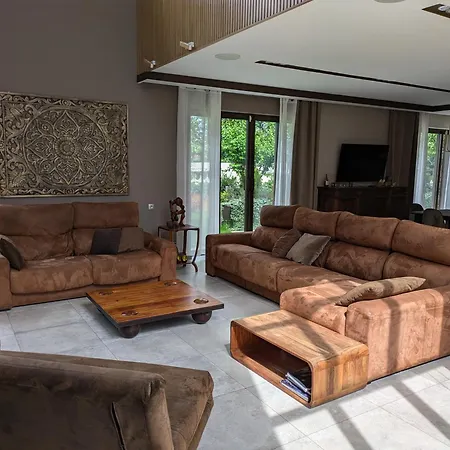 Luxury Moderne, Salon De 90m2 Montgeron