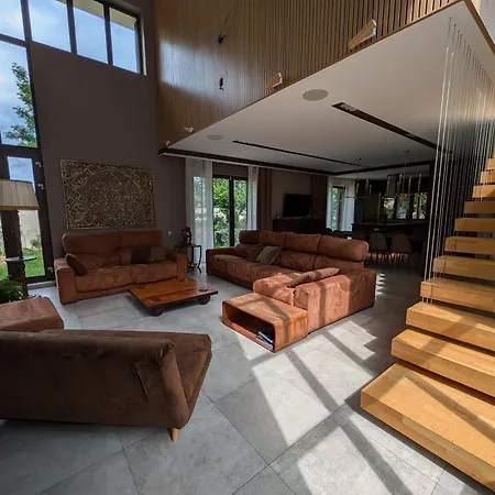 Luxury Moderne, Salon De 90m2 Villa *