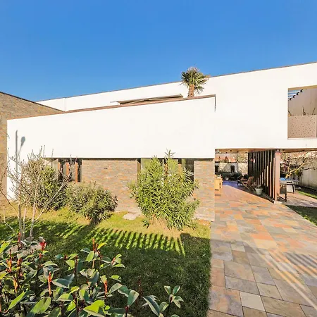 Villa Pres De Paris Pour Des Tournages Et Shootings Sans Nuitee Villa